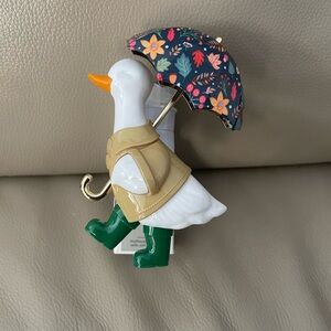 NWT***Bath & Body Works Wallflower Plug In Silly Goose Duck Raincoat Umbrella